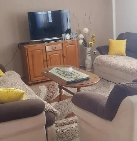 Apartment Lara *