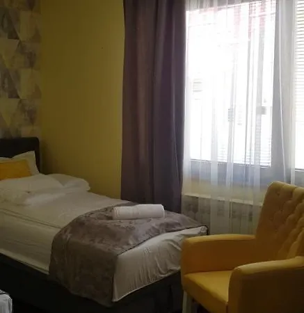 Apartment Lara Foca